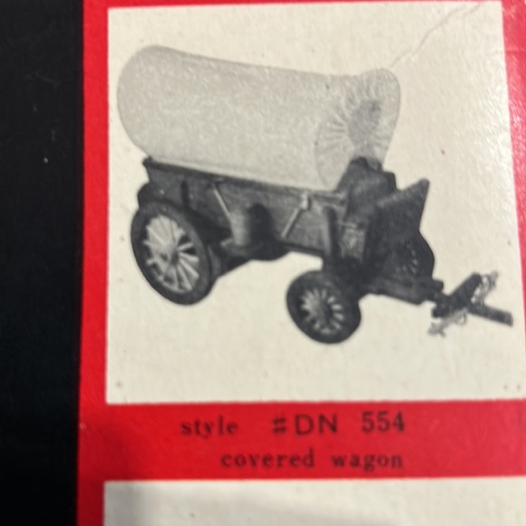 Covered Wagon Scale Model - Picture 3 of 6